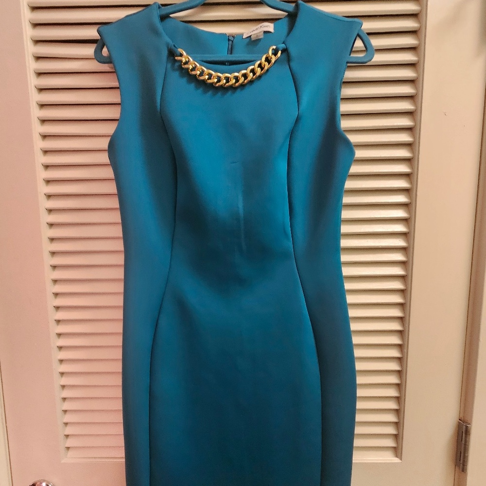 Calvin Klein Teal Dress with Gold Chain Necklace Detail Size 6 - Picture 2 of 3